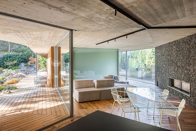 Banánka by PAULÍNY HOVORKA ARCHITECTS