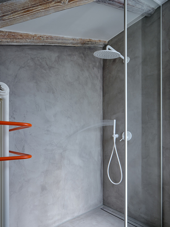 Arbes Square Apartment by Formafatal