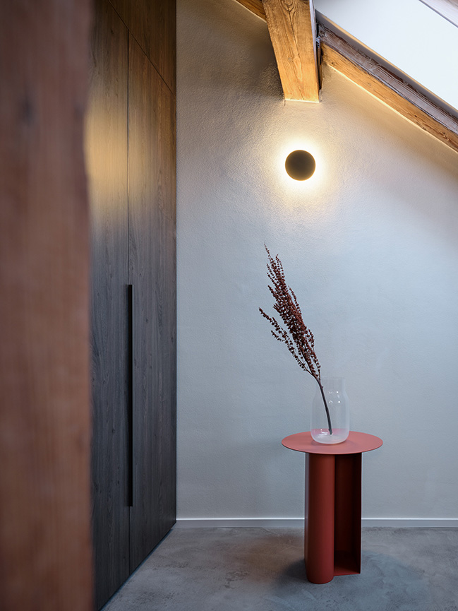 Arbes Square Apartment by Formafatal