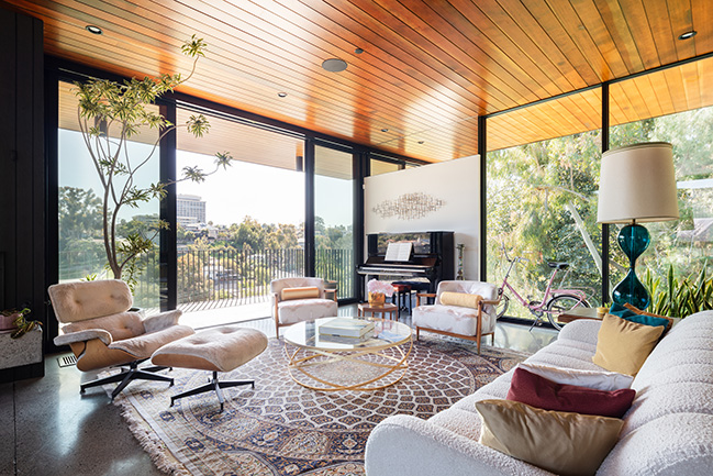 Casa Susana by Nakhshab Development & Design