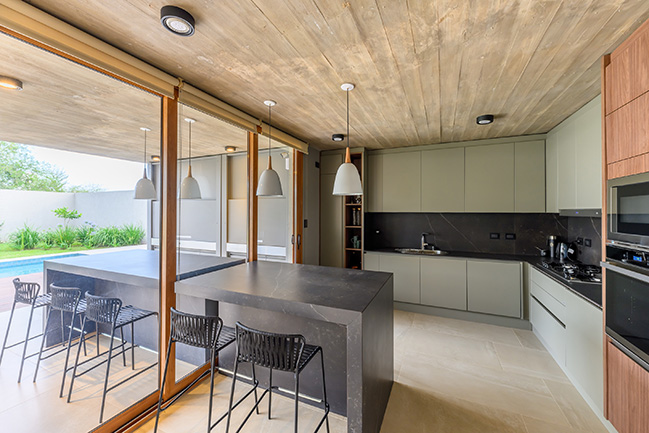 Casa Galera by KARLEN + CLEMENTE