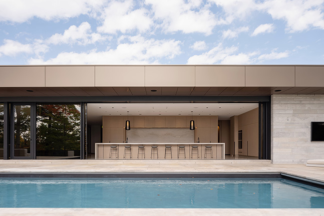 ClubHouse by FrankFranco Architects