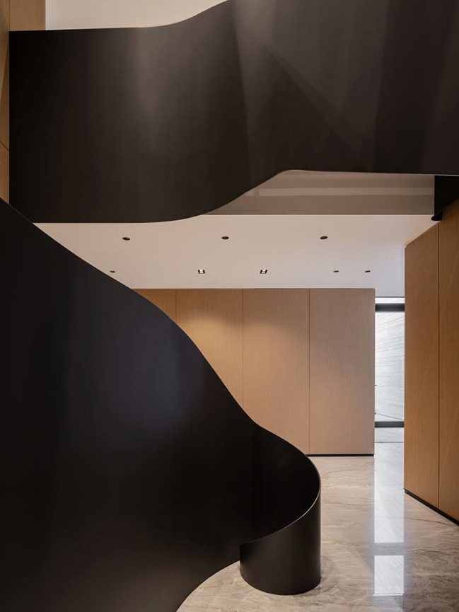 ClubHouse by FrankFranco Architects