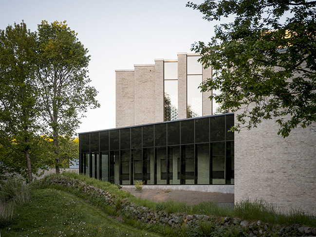 Højvangen Church by Henning Larsen | The first in Skanderborg in half a millennium