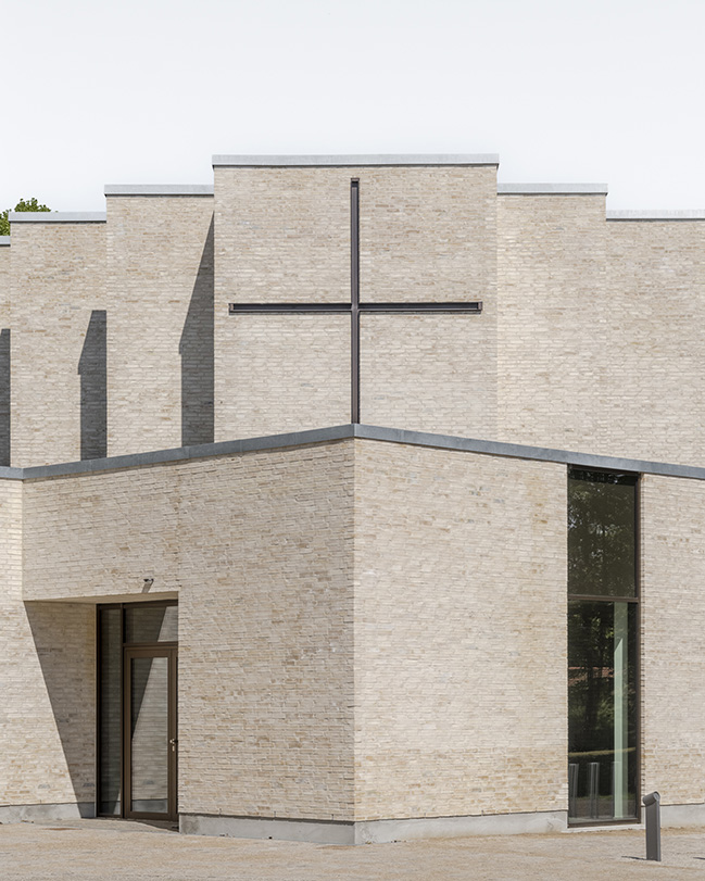 Højvangen Church by Henning Larsen | The first in Skanderborg in half a millennium
