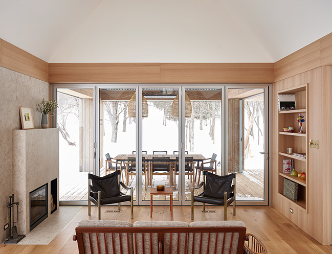 House on the Pond by Atelier Échelle