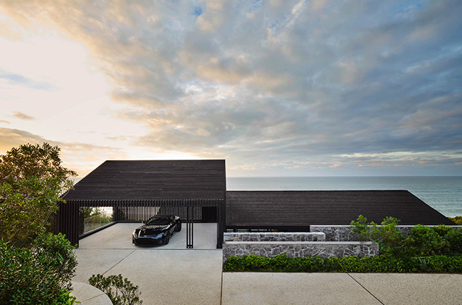 Montauk by SAOTA x Rafael de Cárdenas | A Secluded Summer Sanctuary in Montauk