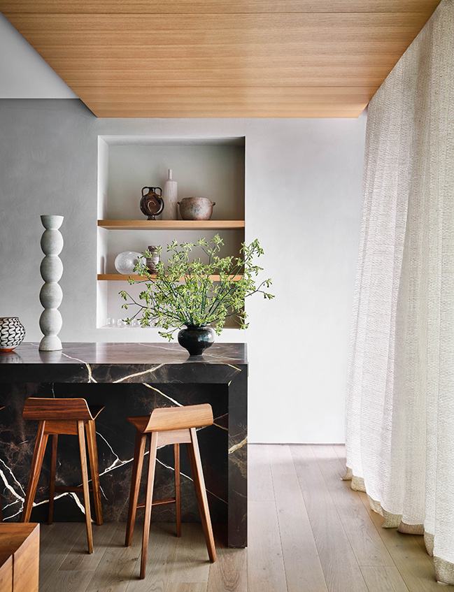 Montauk by SAOTA x Rafael de Cárdenas | A Secluded Summer Sanctuary in Montauk