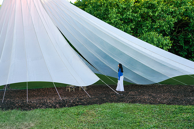 MAD Unveils Chinese Paper Umbrella at Venice Biennale's China Pavilion