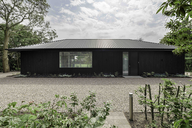 Senior Shelter by i29 | A single-story home for senior residents