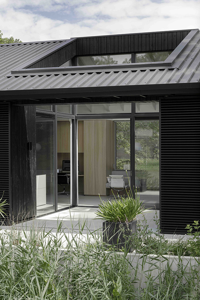 Senior Shelter by i29 | A single-story home for senior residents