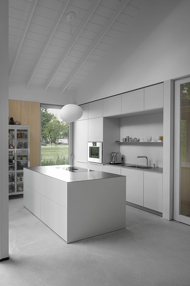 Senior Shelter by i29 | A single-story home for senior residents