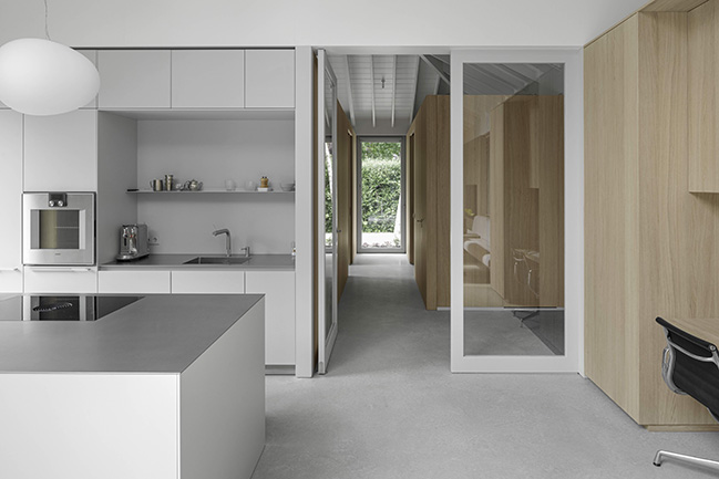 Senior Shelter by i29 | A single-story home for senior residents