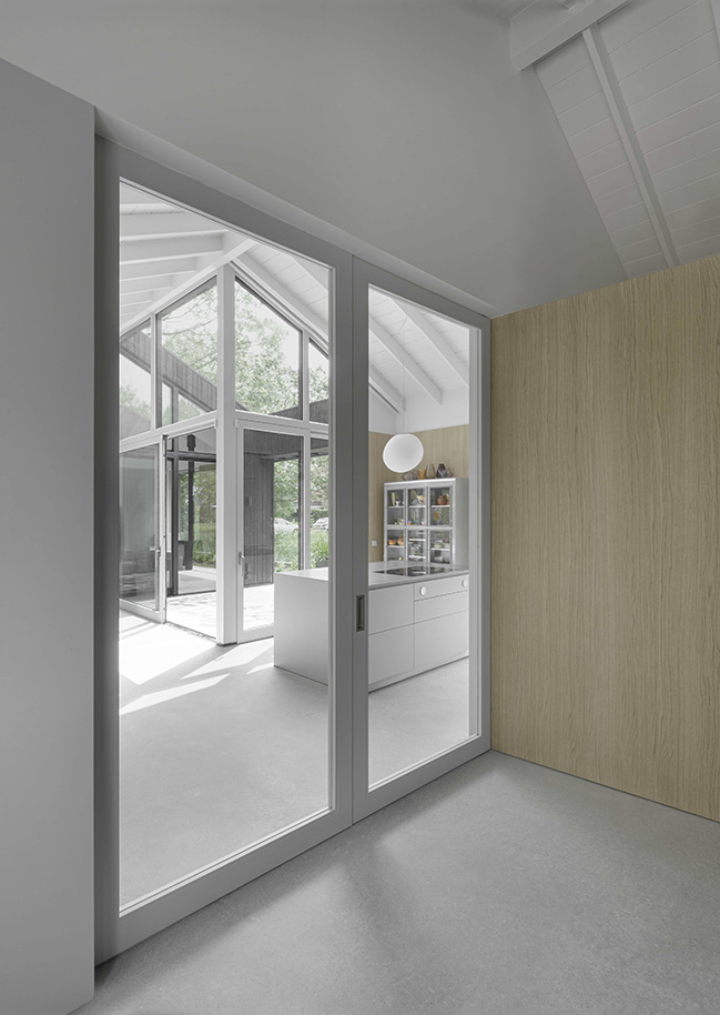 Senior Shelter by i29 | A single-story home for senior residents