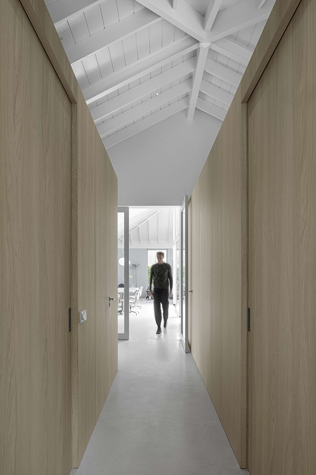 Senior Shelter by i29 | A single-story home for senior residents