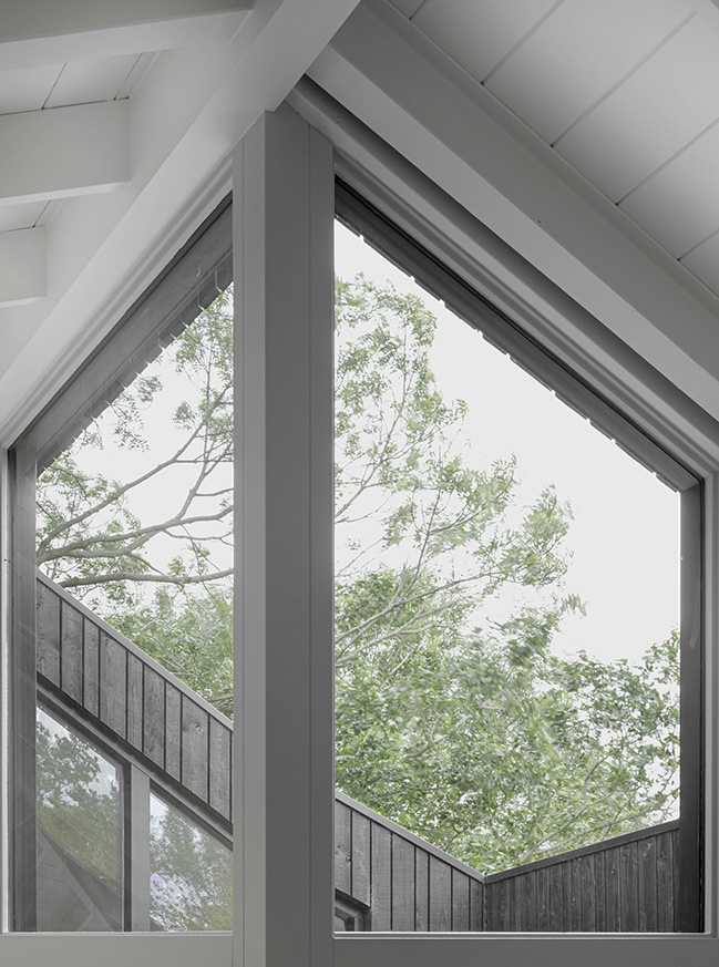 Senior Shelter by i29 | A single-story home for senior residents