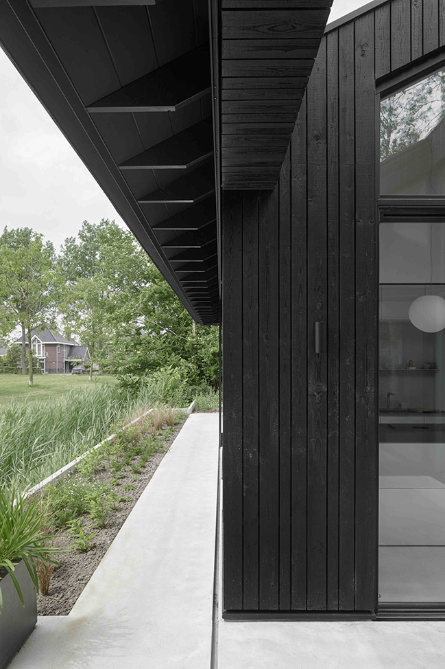 Senior Shelter by i29 | A single-story home for senior residents