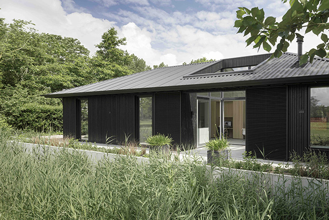 Senior Shelter by i29 | A single-story home for senior residents