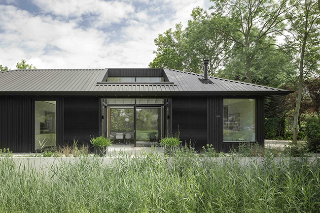 Senior Shelter by i29 | A single-story home for senior residents