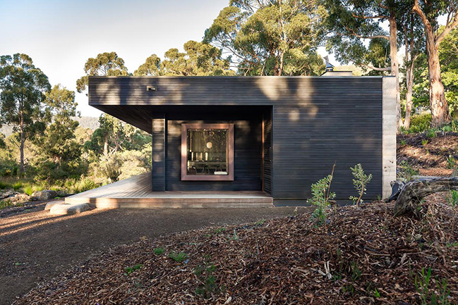 The Pond Retreat by Biotope Architecture + Interiors