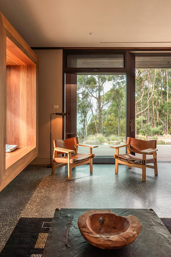 The Pond Retreat by Biotope Architecture + Interiors