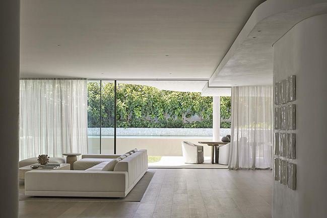 Brighton Sands by mckimm | A Sanctuary of Tranquility