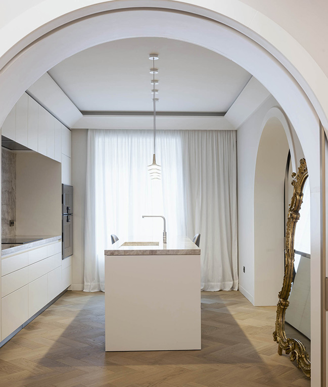 Aparment in Rome by Ramón Esteve Estudio | Contemporaneity and Essence