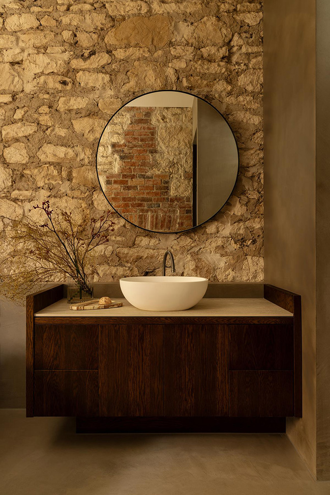 A Coastal Alchemy: Where Heritage Meets Modern Luxury