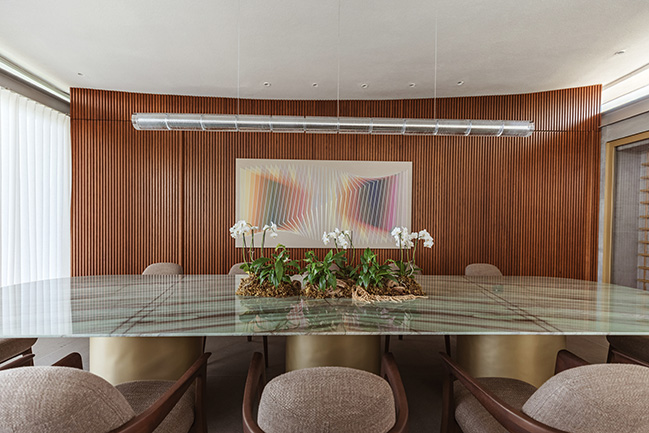 Linho House by Tetro Architecture