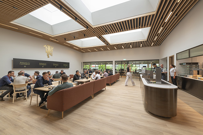 Foster + Partners redesigns Manchester United training complex