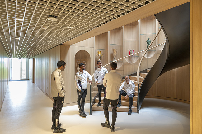 Foster + Partners redesigns Manchester United training complex