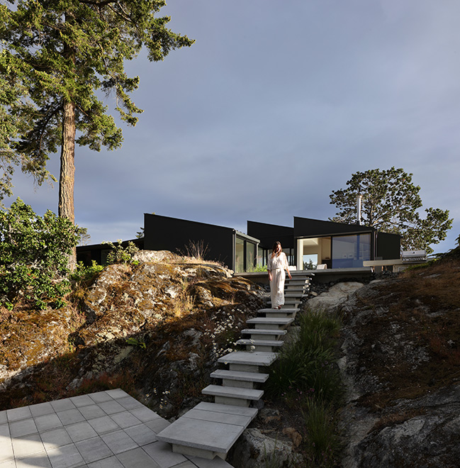 Shoreline House by Splyce Design