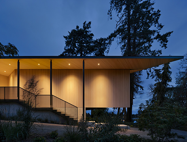 Shoreline House by Splyce Design