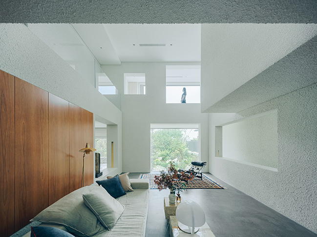 House J by Atelier About Architecture | The Overlaid Gardens
