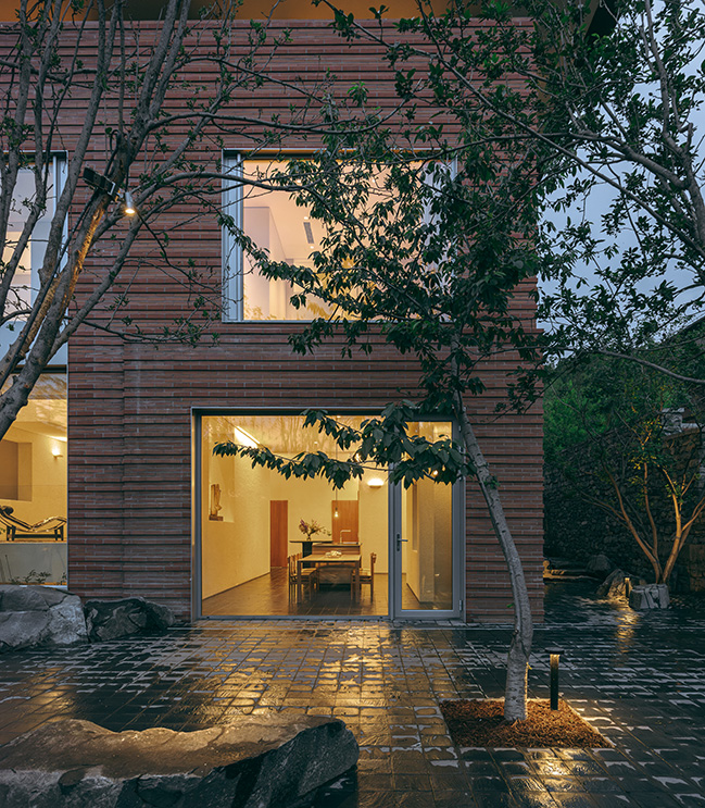 House J by Atelier About Architecture | The Overlaid Gardens