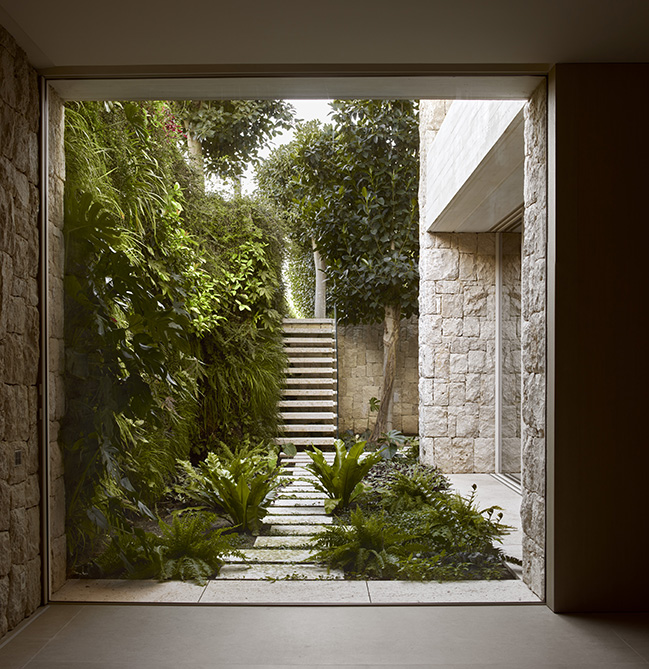 Jacaranda House by Ramón Esteve Estudio