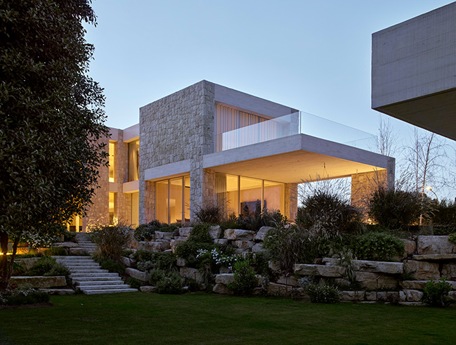 Jacaranda House by Ramón Esteve Estudio