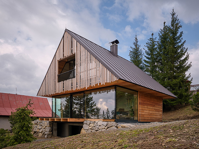 Kohútka Cottage by SENAA architekti