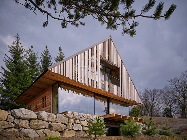 Kohútka Cottage by SENAA architekti