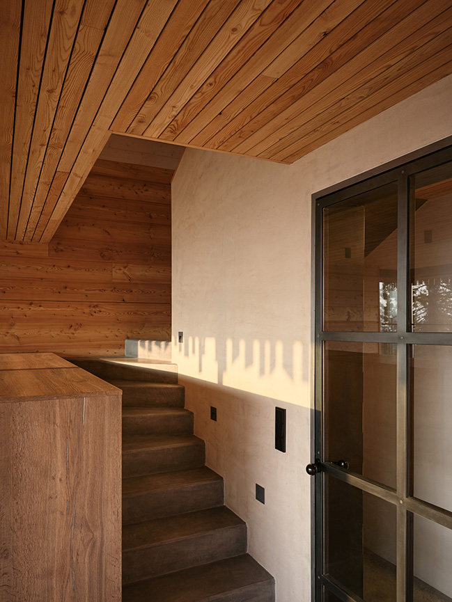 Kohútka Cottage by SENAA architekti