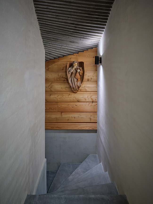 Kohútka Cottage by SENAA architekti