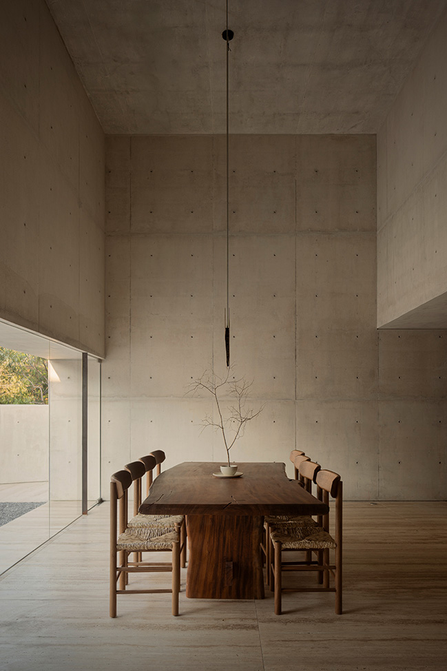 Casa Tao by HW Studio | Shade as a Space for Life