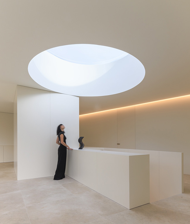 Villa Lavan by Fran Silvestre Arquitectos