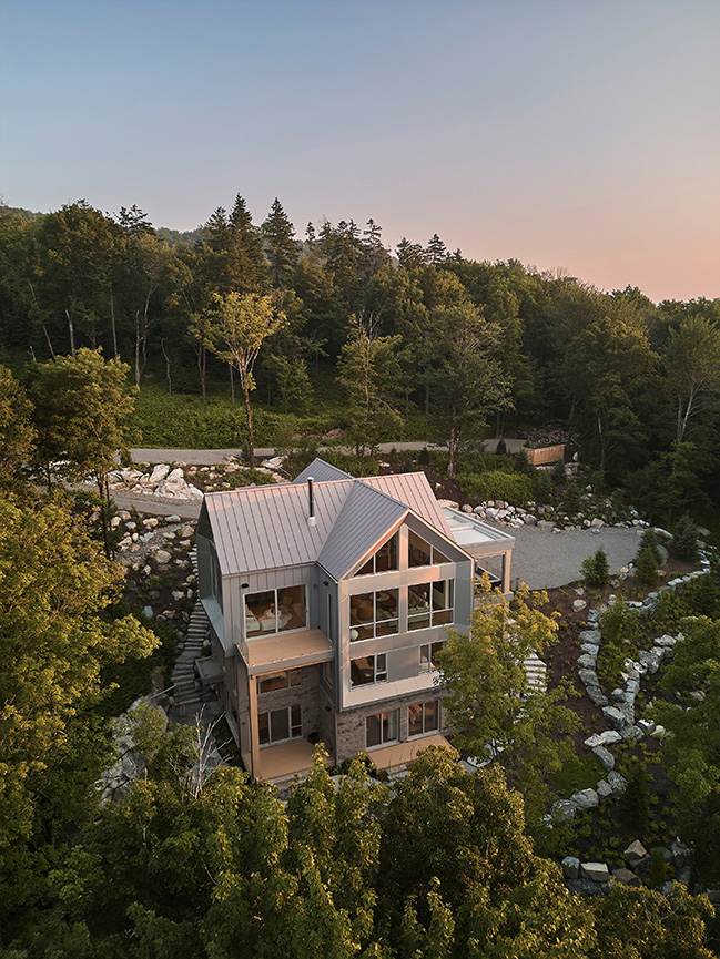 La Croix by Luc Plante architecture + design