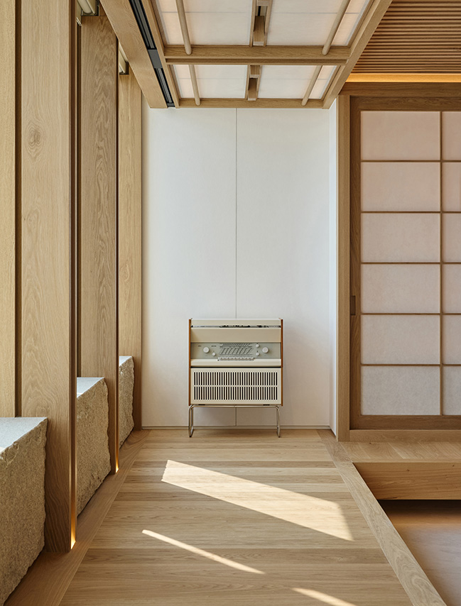 Layered Seoul by Listen Communication | A Quiet Sanctuary Above the City