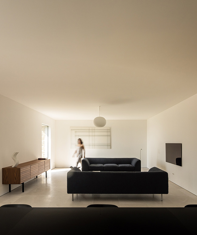 Mas Cadalt by Fran Silvestre Arquitectos