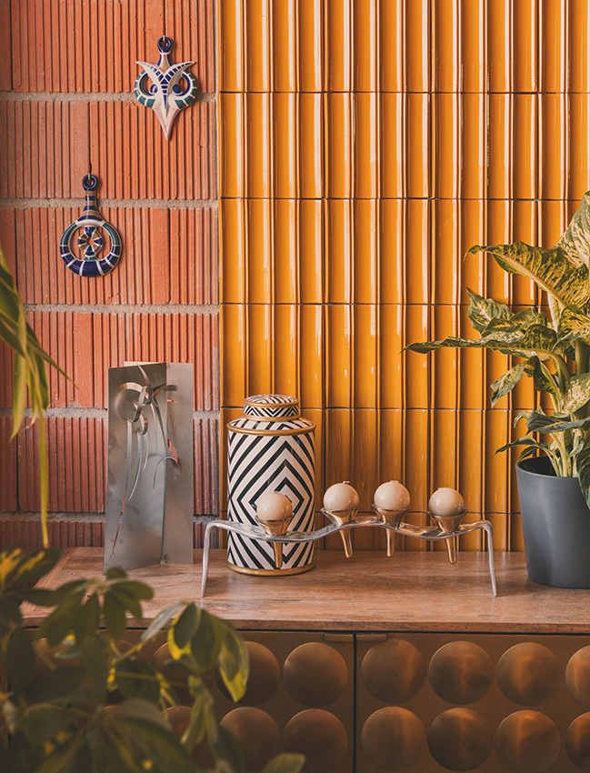 House 64 by OOIIO Architecture