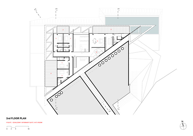 Tangram House by TETRO Architecture