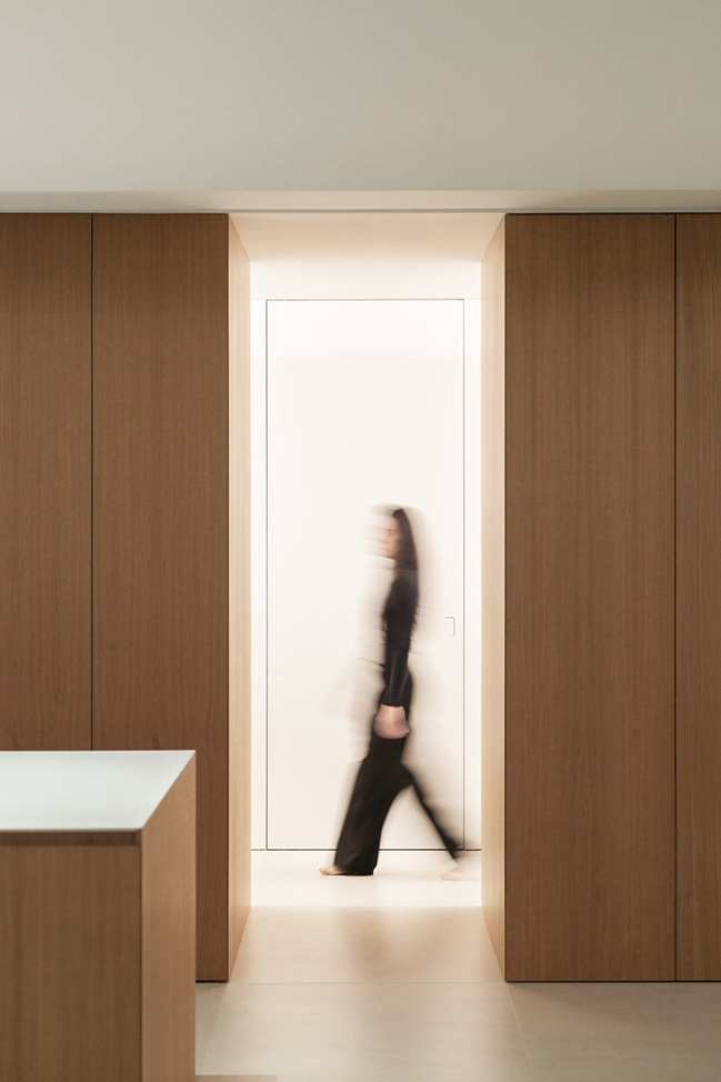 Cano House by Fran Silvestre Arquitectos