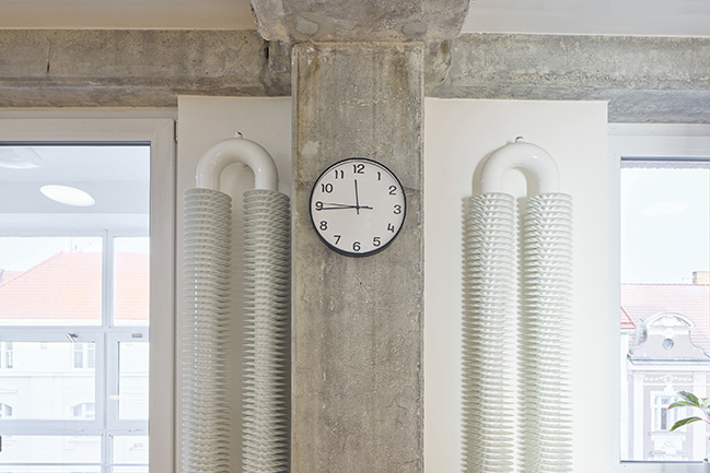 No-Wall Apartment by RDTH architekti